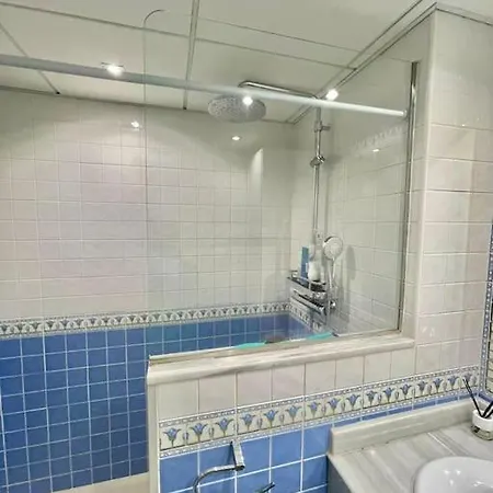 Apartment Family Beachside 3br In Area! Marbella