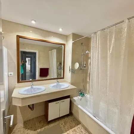 Apartment Family Beachside 3br In Area!