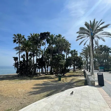 Family Beachside 3br In Area! Marbella